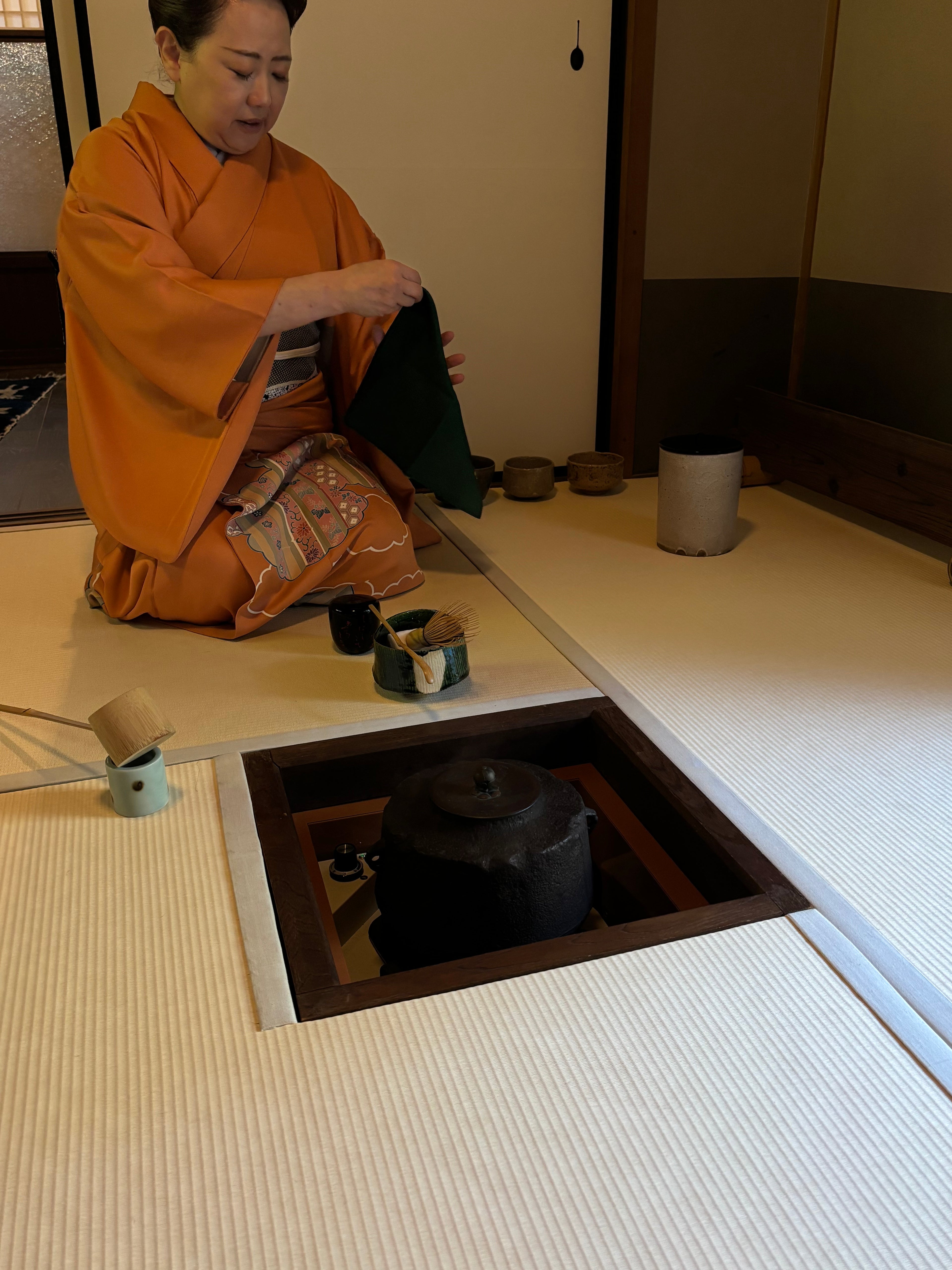 ９月２８日月曜日　２限　武家茶　細川三斎流　梅村先生の授業