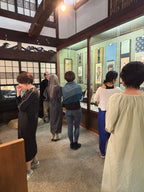 ８月２５日火曜日　２限　大津絵師　五代目　高橋松山先生による大津絵を描く
