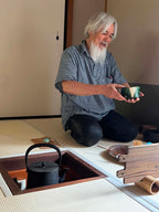 ９月２７日日曜曜日　1限2限茶杓を作る授業「選び抜かれた竹から茶杓とその筒を作り、銘をつけてみよう」茶杓師の海田曲港先生